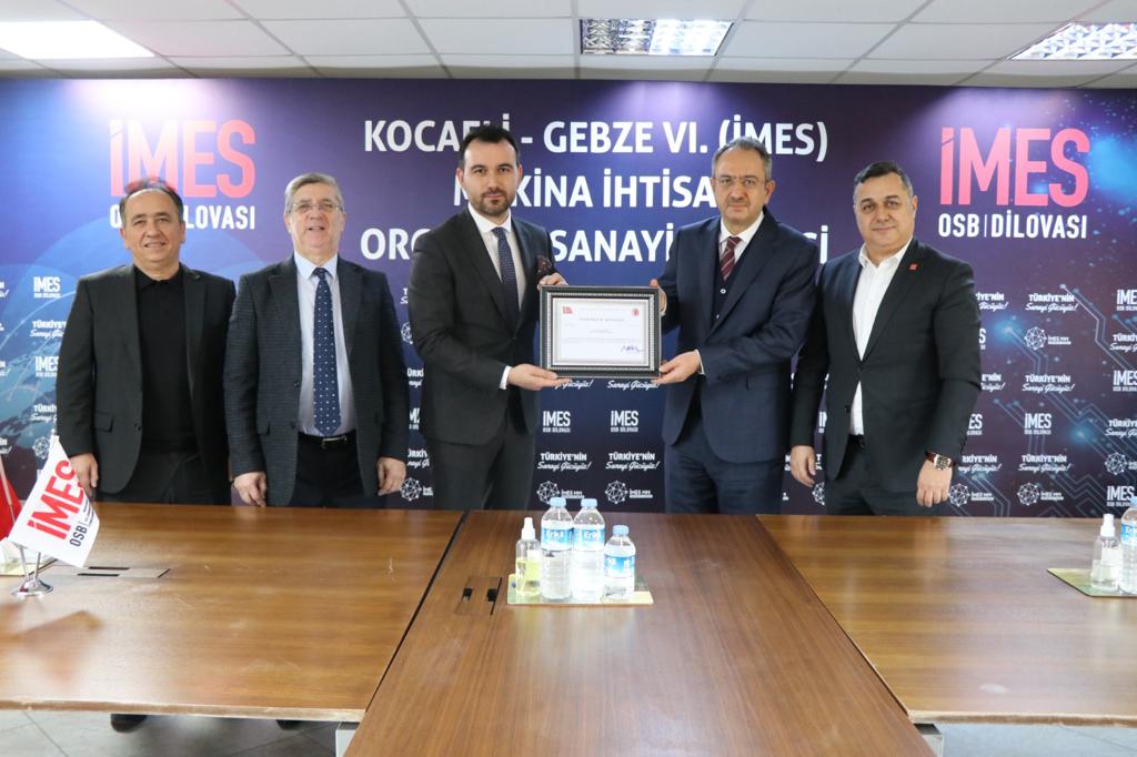 Kaymakamımız Sayın Dr. Metin Kubilay, Deprem Bölgesine Yardımlarından Dolayı İMES OSB'yi Ziyaret Etti